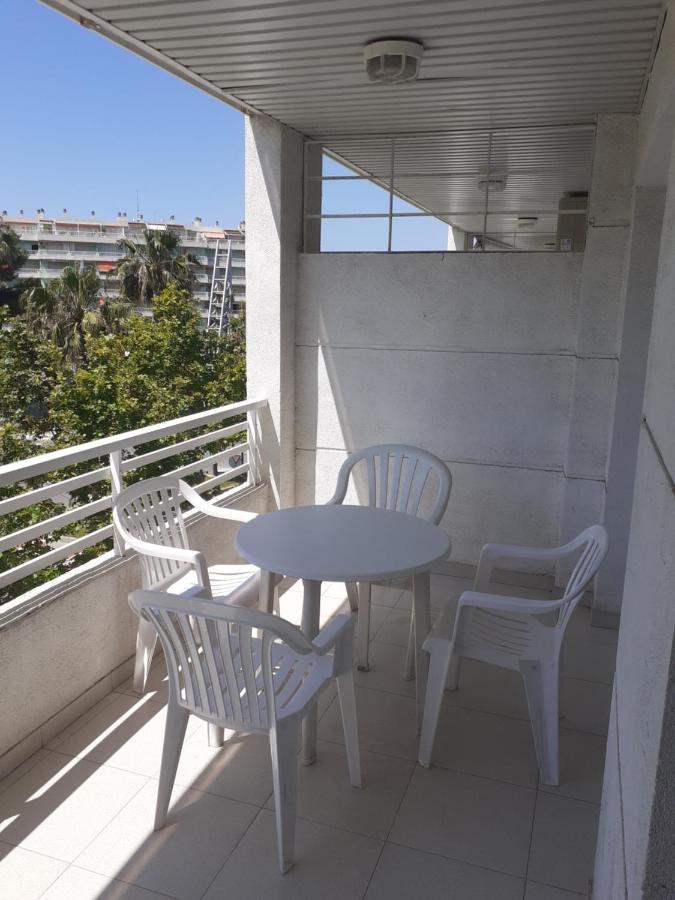 Costa Dorada Apartments Σαλού Εξωτερικό φωτογραφία